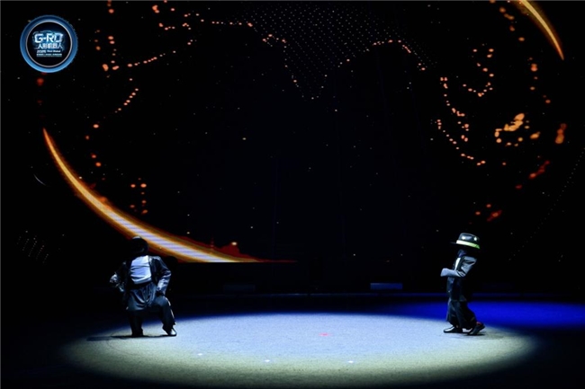 还能这么“玩”？2025首届国际人形机器人街舞邀请赛高光时刻(图4)