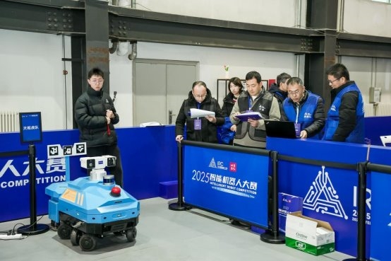 四大赛道沉浸式竞技！2025智能机器人大赛圆满收官(图9)