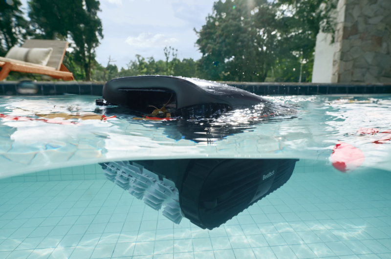 美团领投，苏州机器人黑马获10亿融资，开启庭院机器人新故事(图1)