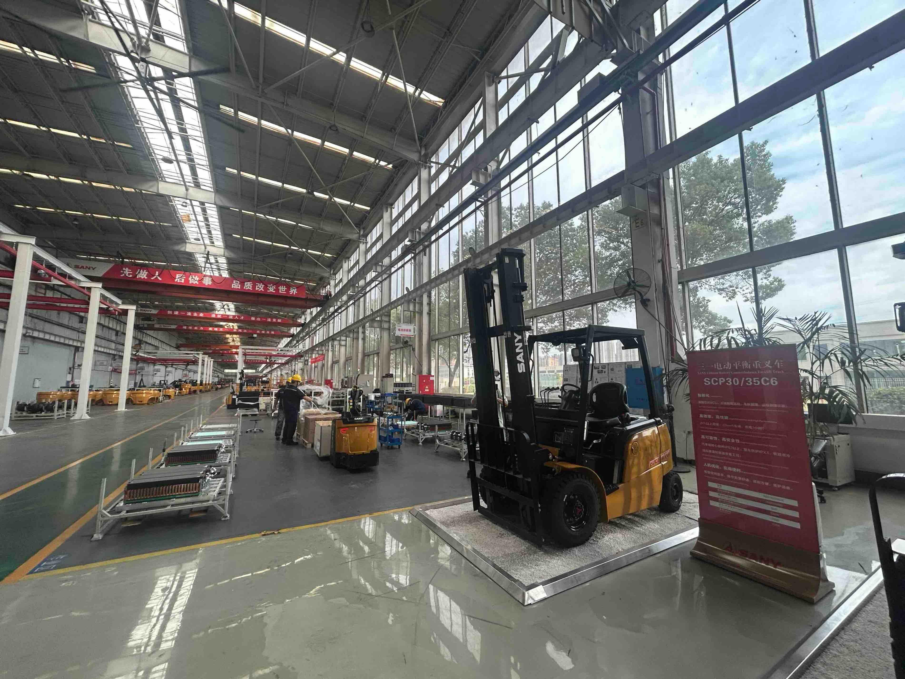 三一机器人加速研发物流仓储应用场景智能化装备(图1) 三一机器人加速研发物流仓储应用场景智能化装备(图1)