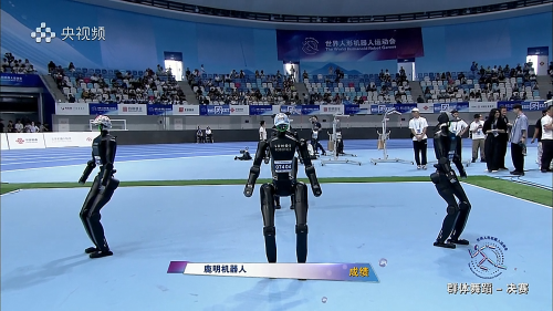 "舞"林争霸见证中国速度：鹿明机器人LUS2斩获世界人形机器人运动会群舞赛亚军(图1)
