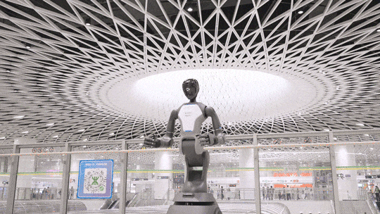 京东战略领投!4个月狂揽10亿,这家具身智能企业正加速崛起(图2) 京东战略领投!4个月狂揽10亿,这家具身智能企业正加速崛起(图2)