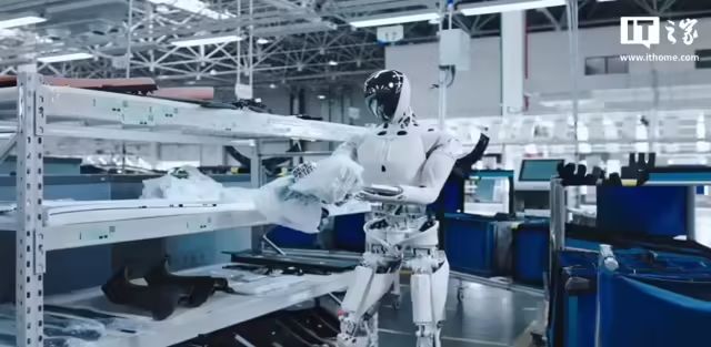 何小鹏:小鹏第五代人形机器人将部署图灵芯片,大幅提高端侧算力(图1) 何小鹏:小鹏第五代人形机器人将部署图灵芯片,大幅提高端侧算力(图1)