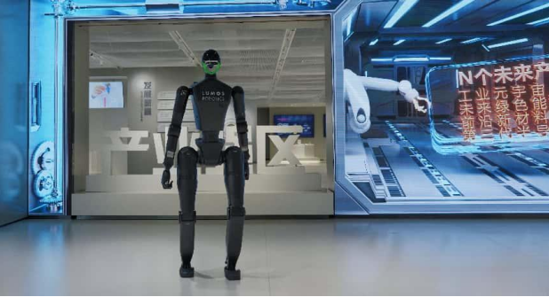 响应速度全球领先!Lumos鹿明”1秒起身”机器人突破行业极限(图2) 响应速度全球领先!Lumos鹿明”1秒起身”机器人突破行业极限(图2)