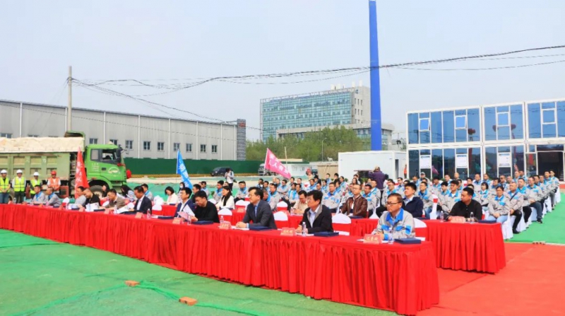 占地面积1.1万平米,总投资3亿!国内领先的工业及人形机器人用高精密减速机研发生产基地奠基!(图2) 占地面积1.1万平米,总投资3亿!国内领先的工业及人形机器人用高精密减速机研发生产基地奠基!(图2)