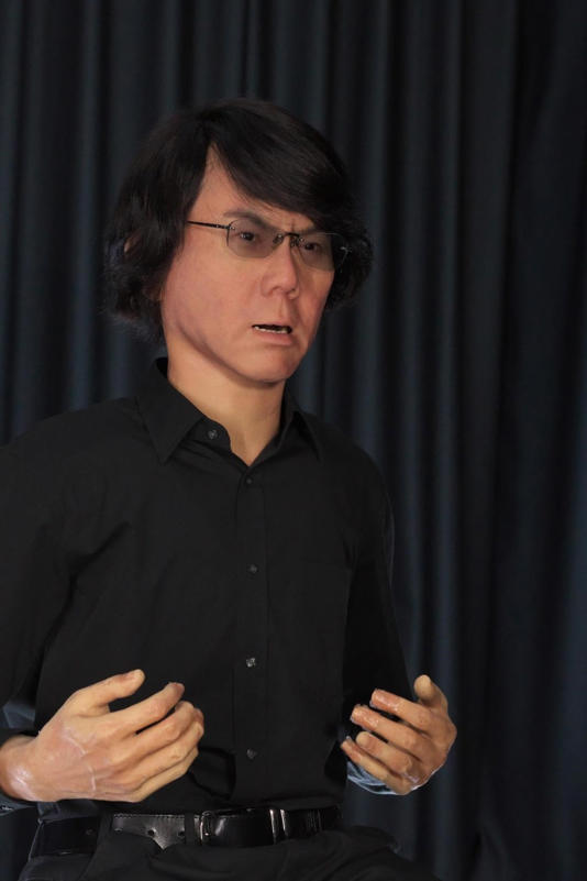 专访日本“机器人工学第一人”石黑浩:人形机器人市场形成最快还需5年 专访日本“机器人工学第一人”石黑浩:人形机器人市场形成最快还需5年(图2)