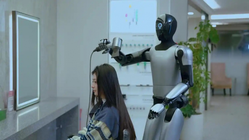 中国人形机器人“天团”+1！能走路、能跑步、能用工具(图2)