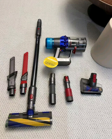 家用吸尘器什么牌子好？这一届年轻人是这样选的：(图3)