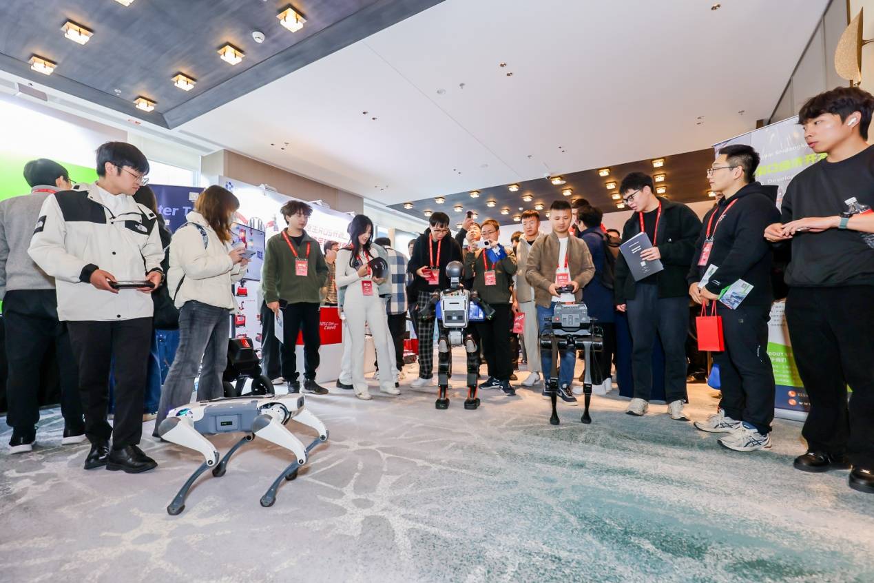 ROSCon China 2024大会在沪开幕：科技巨头共探机器人与人工智能未来(图2)