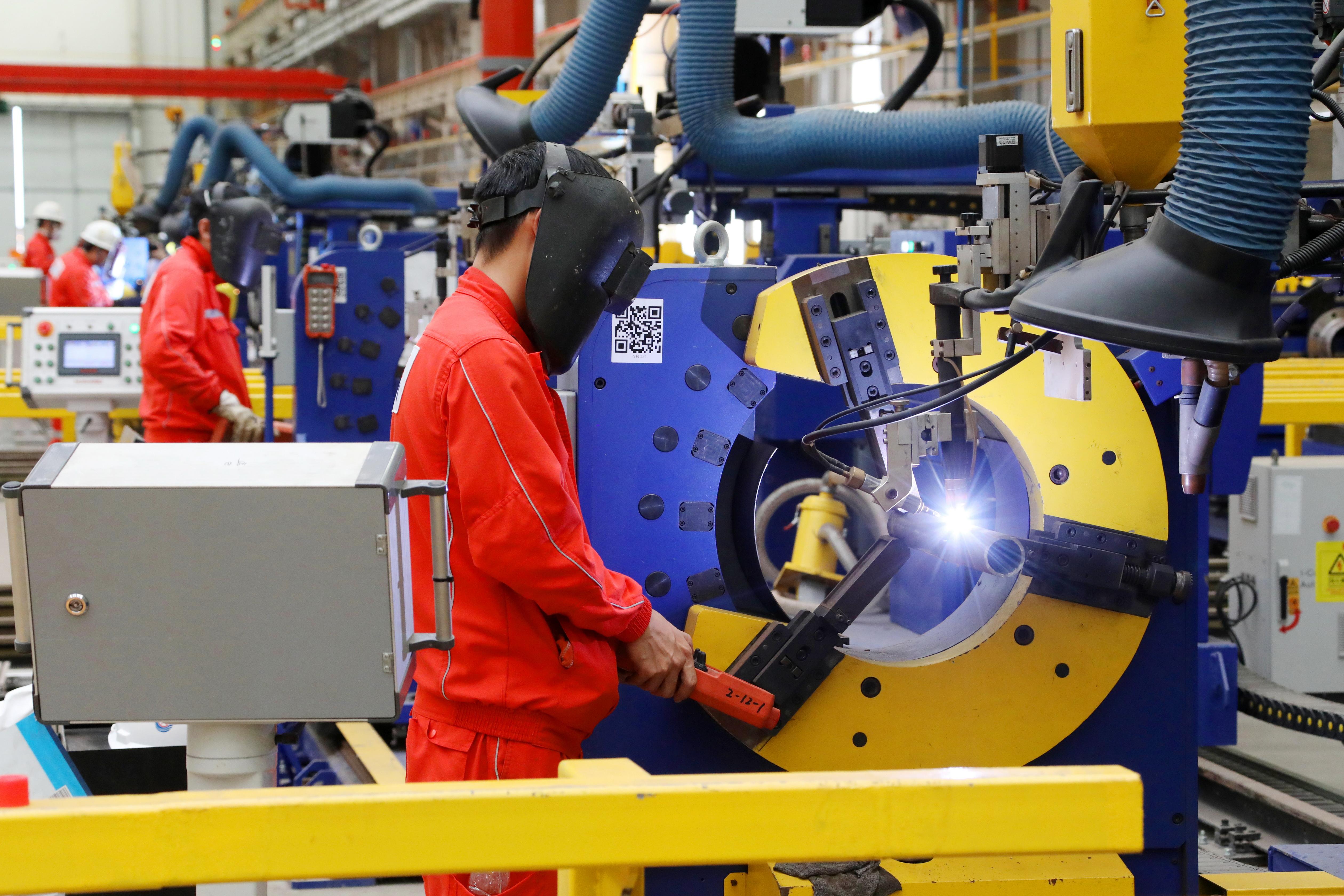 我国首个海洋油气装备“智能工厂”全面投产(图1)